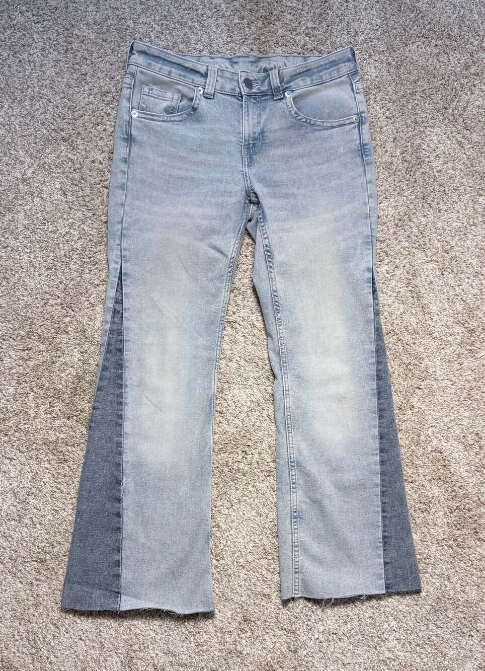 H&M Divided Women's Light Denim Blue Color Block Flared Low Jeans Size 8